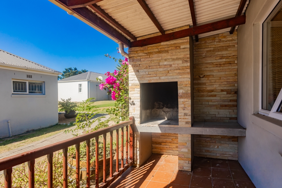 2 Bedroom Property for Sale in Goedemoed Western Cape